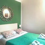 לינה וארוחת בוקר Talismano Luxury & 4*