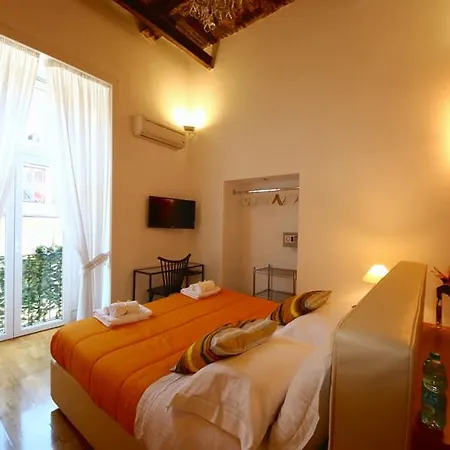 Talismano Luxury Rooms & Apartments 2* Naples