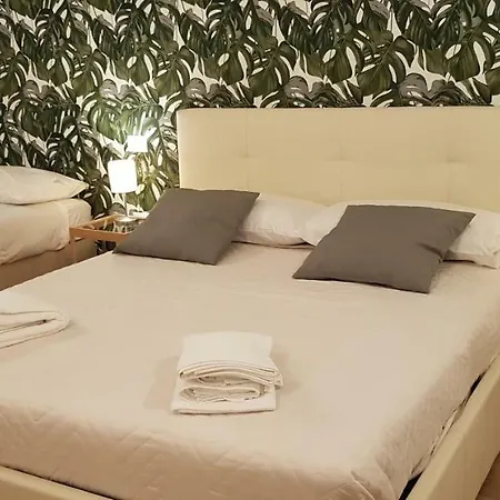 Talismano Luxury Rooms & Apartments 2* Naples